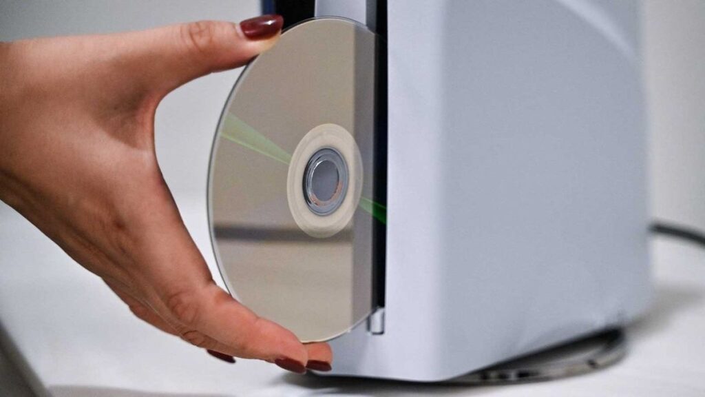 PlayStation internal leak signals potential u-turn on physical disc stance in first sign of hope PlayStation internal leak signals potential u-turn on physical disc stance in first sign of hope