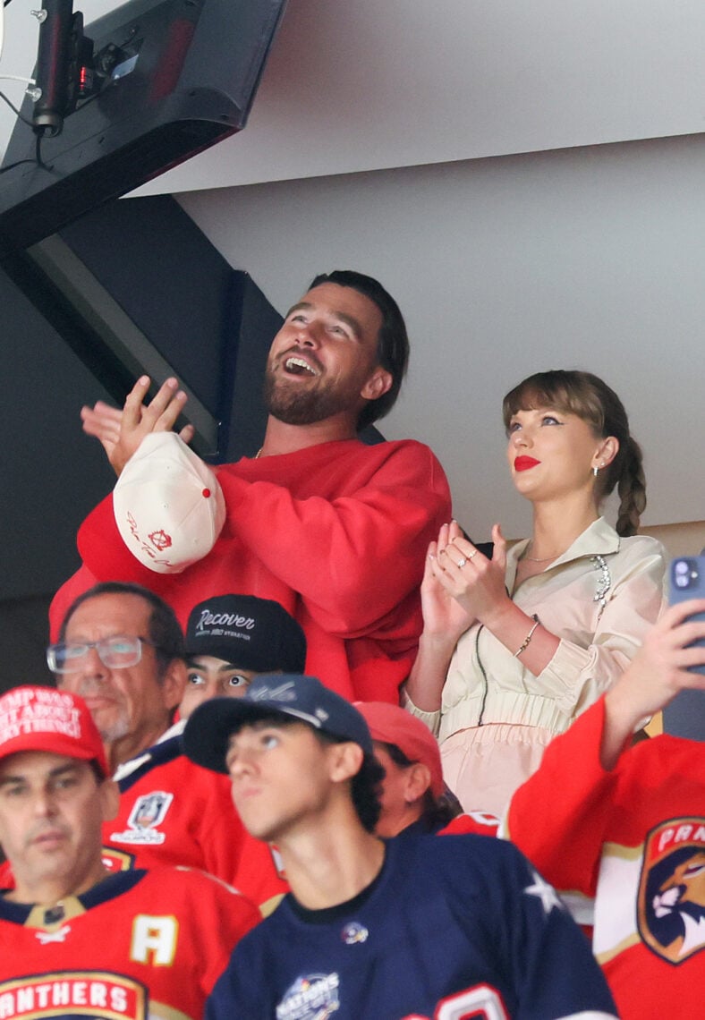 Travis Kelce and Taylor Swift stock photo