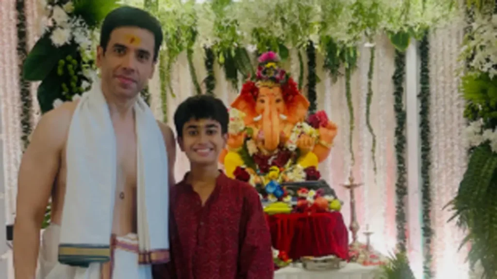 Tusshar Kapoor celebrates Ganesh Chaturthi with family, says ‘Bappa has come’