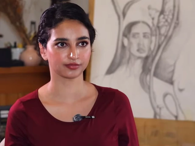 Mamya Shajaffar discusses scrutiny over women’s clothing in Pakistan’s entertainment industry Mamya Shajaffar discusses scrutiny over women’s clothing in Pakistan’s entertainment industry