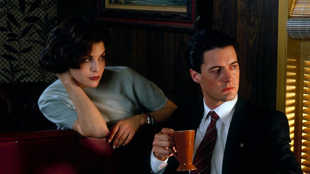 5 Classic TV Shows That Always Feel Like Fall