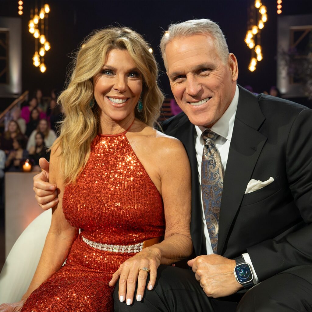 Golden Bachelor’s Mel Owens and Peg Munson Break Up One Year After Finale Golden Bachelor’s Mel Owens and Peg Munson Break Up One Year After Finale