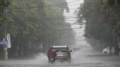 Weather forecast for October 27th: Heavy rain expected from late afternoon to evening in Ha Tinh and Da Nang.