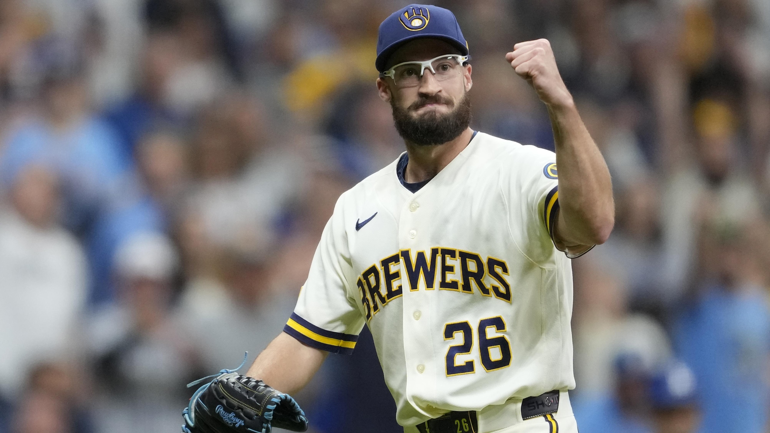 National League Championship Series: Los Angeles Dodgers v Milwaukee Brewers - Game One