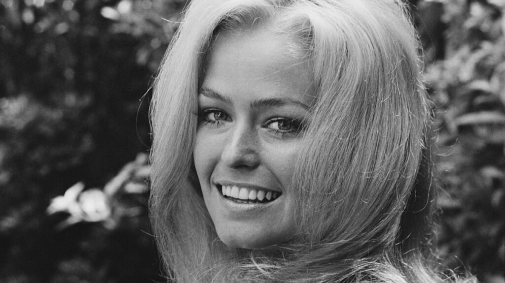 A Battlestar Galactica Star Played ’70s Icon Farrah Fawcett In A Made-For