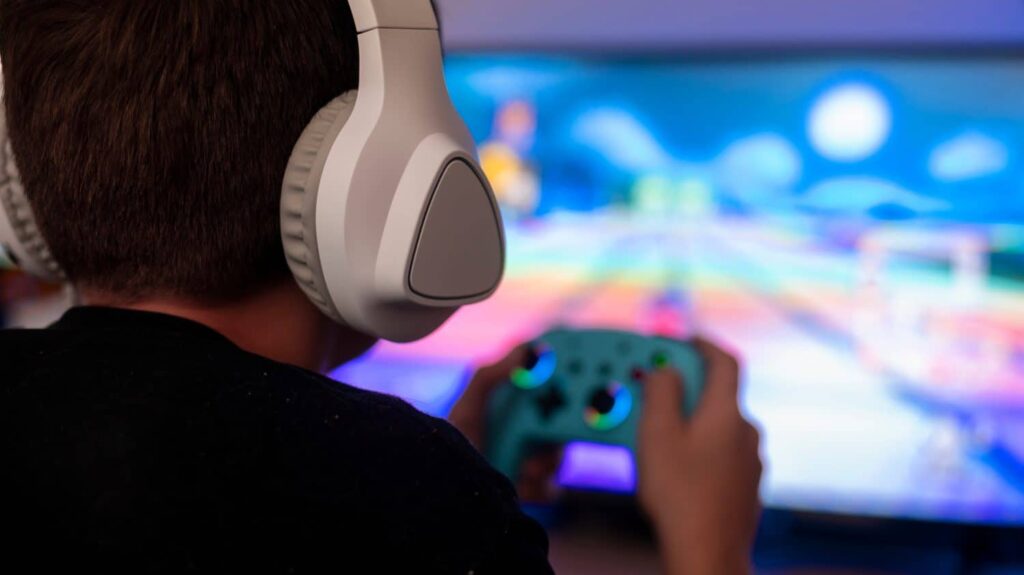 Unity Climbs 4% as Google Partnership Opens Game Creation to Non-Coders; Roblox Drops 4%, Take
